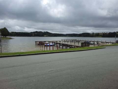 Bootsstege am Untreusee bei Hof
